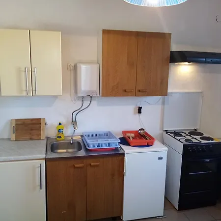Seaside Terrace Apartments: Spacious Seaview With Free Amenities Apartment Sali