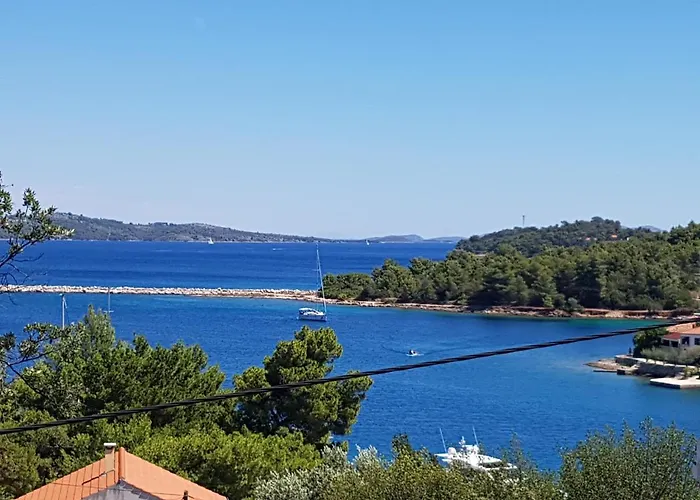 Extra Spacious Seaview Close To The Beach, With Large Terraces And Free Wi-fi & Ac & Bbq & Parking Space *