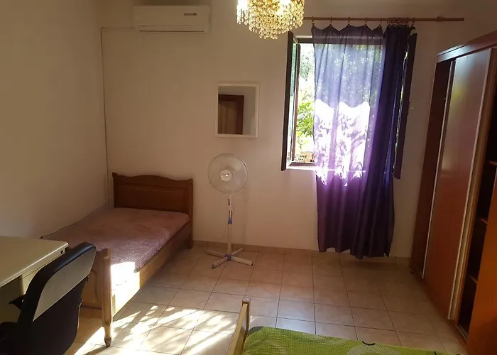 Extra Spacious Seaview Close To The Beach, With Large Terraces And Free Wi-fi & Ac & Bbq & Parking Space *