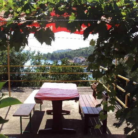 Extra Spacious Seaview Close To The Beach, With Large Terraces And Free Wi-fi & Ac & Bbq & Parking Space דירה