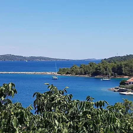 Extra Spacious Seaview Close To The Beach, With Large Terraces And Free Wi-fi & Ac & Bbq & Parking Space Appartamento