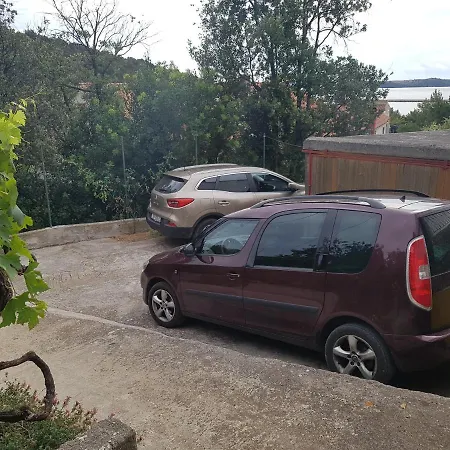 Extra Spacious Seaview Close To The Beach, With Large Terraces And Free Wi-fi & Ac & Bbq & Parking Space