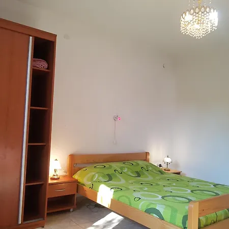 Extra Spacious Seaview Close To The Beach, With Large Terraces And Free Wi-fi & Ac & Bbq & Parking Space 公寓 *