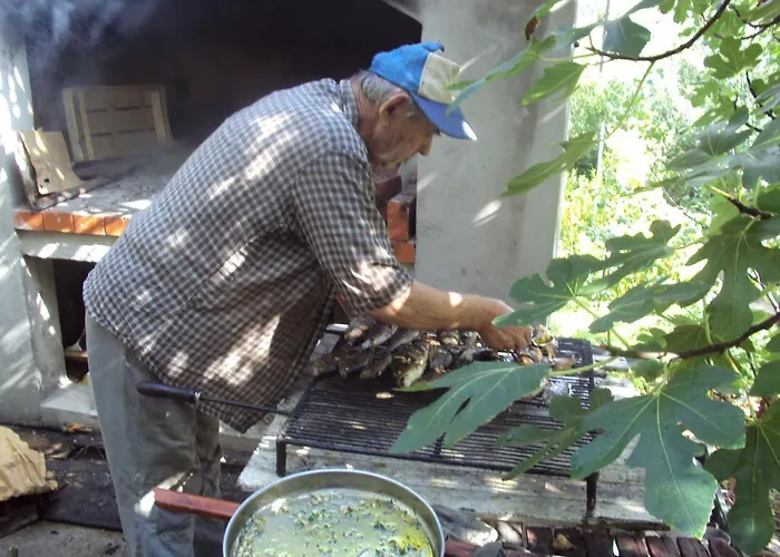 Extra Spacious Seaview Close To The Beach, With Large Terraces And Free Wi-fi & Ac & Bbq & Parking Space *