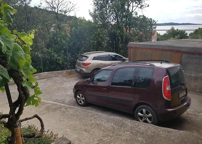 Extra Spacious Seaview Close To The Beach, With Large Terraces And Free Wi-fi & Ac & Bbq & Parking Space