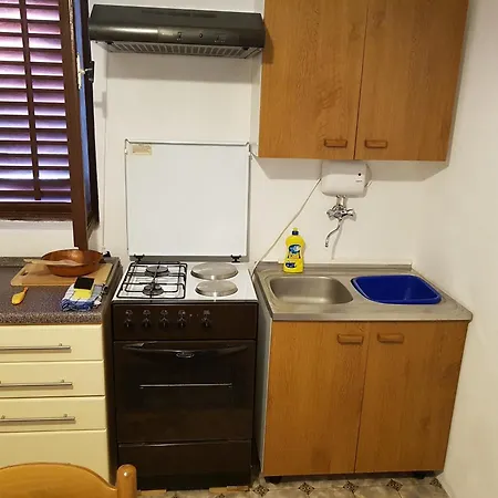 Daire Extra Spacious Seaview Close To The Beach, With Large Terraces And Free Wi-fi & Ac & Bbq & Parking Space Zaglav